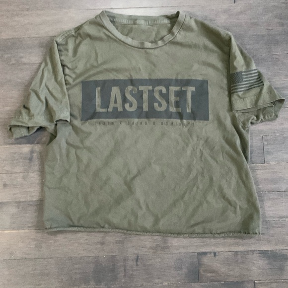 Last Set Co Cropped Army Green Shirt With Black Logo Women’s Small - Picture 1 of 6